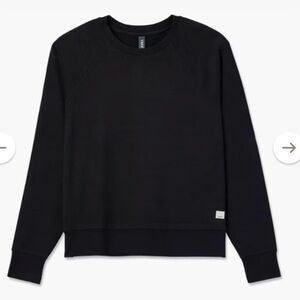 Vuori Women’s Halo Crewneck Sweater size L Black Heather